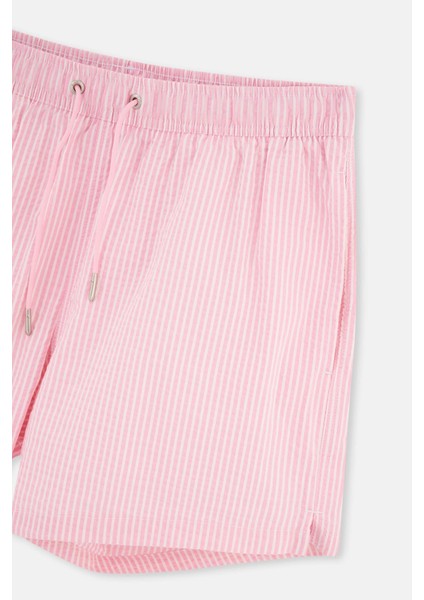 Beyaz-Pembe Kısa Çizgili Şort modelleri