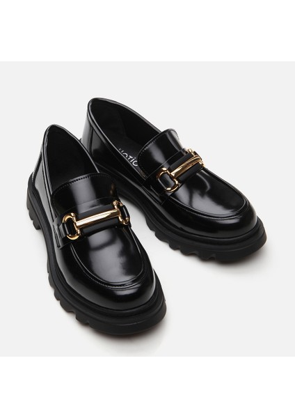 01AYH297650A100 SIYAH Kadın Loafer