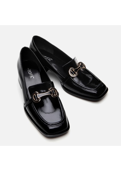 01AYH294860A100 SIYAH Kadın Loafer