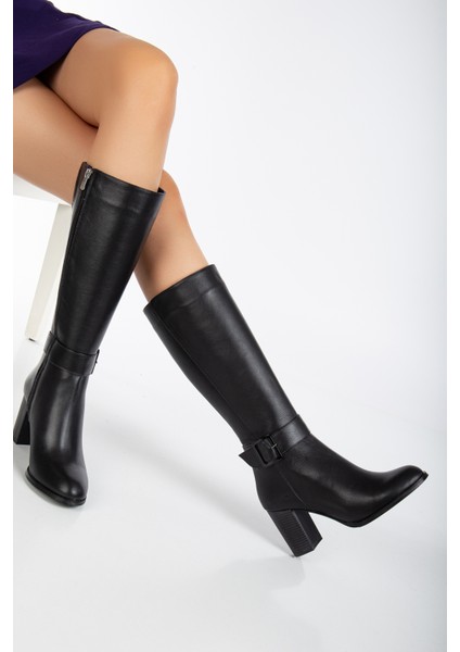 Kadın Deri Toka Detaylı Topuklu Çizme - Siyah