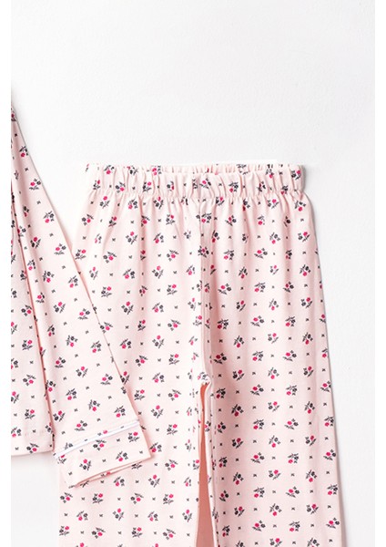 0053 5-8 Yaş Çiçek Desenli Pijama Takım