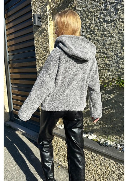 Kadın Kapüşonlu Çift Cepli Peluş Mont fiyatları