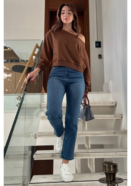 Kahverengi Kayık Yaka Kadın Sweatshirt MG2208 fırsatları