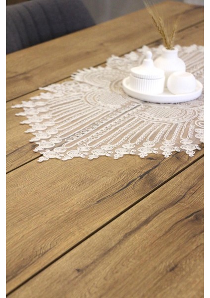 Dantel Örme Detay Masa Runner Fiskos Örtüsü 110X35 cm 05-Sivridntl