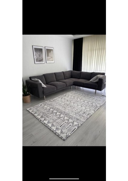 Ipek Kadife Halı Örtüsü Etnik Beyaz Model 6m2-200x300