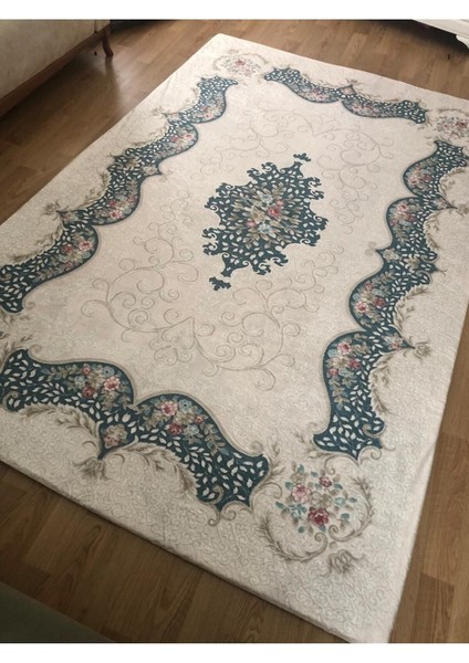 Sultan Yeşili Model Ipek Kadife Lastikli Halı Örtüsü ( 4 M2 ) 160x230