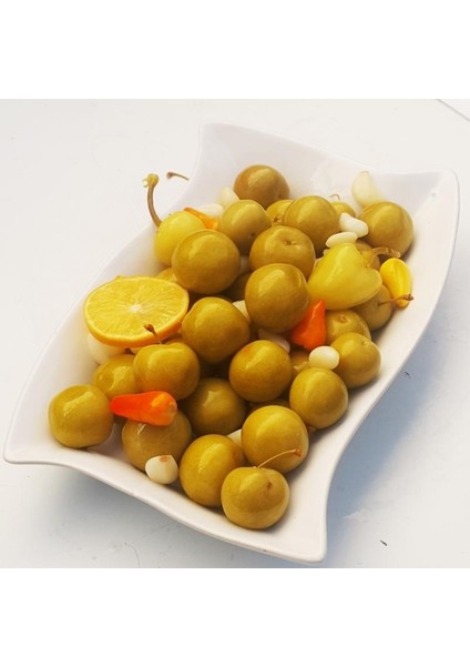 Erik Turşusu Acı Turşu Sulu 1 kg