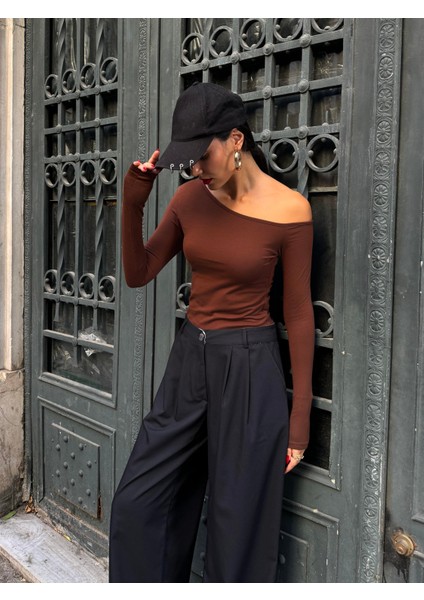 Kadın Kahve Kayık Yaka Pamuk Kumaş Bluz 28168 modelleri