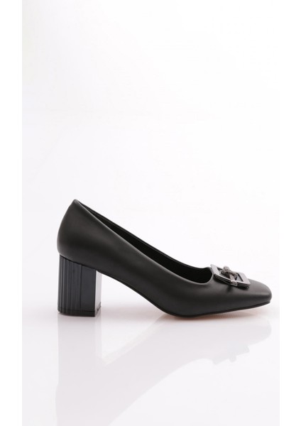 K111 Kadin Kare Tokali Simli Ip Detayli Topuklu Ayakkabi