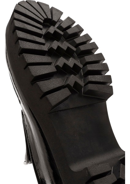 Kadın Siyah Rugan Deri Maskülen Loafer 24WFD184016