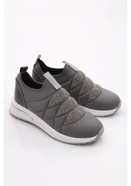 222 Kadın Kalin Taban Baklava Desenli Sneaker Ayakkabı fiyatları