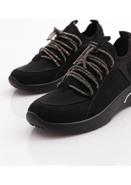 221 Kadın Taş Bağcıklı Sneaker Ayakkabı fırsatları