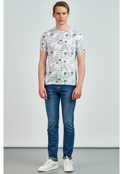 Giovane G. Designers T-Shirt