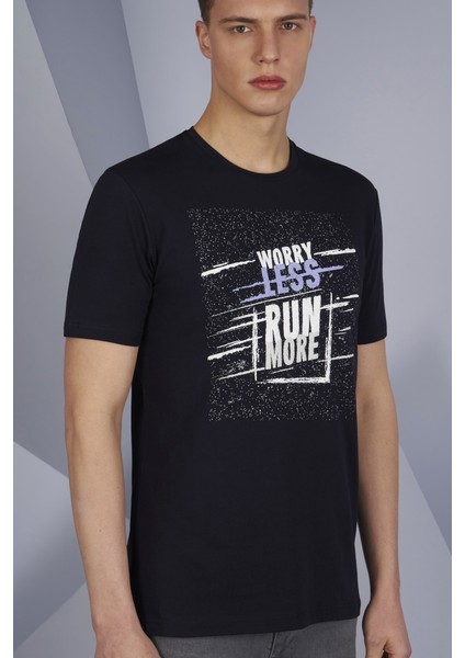 Giovane G. Designers T-Shirt