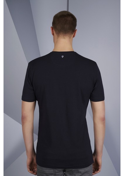 Giovane G. Designers T-Shirt