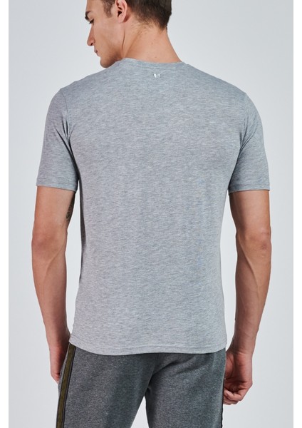 Giovane G. Designers T-Shirt fırsatları