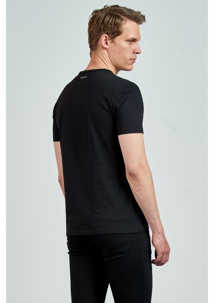 Giovane G. Designers T-Shirt