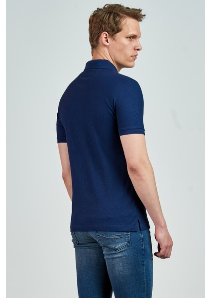 Giovane G. Designers T-Shirt
