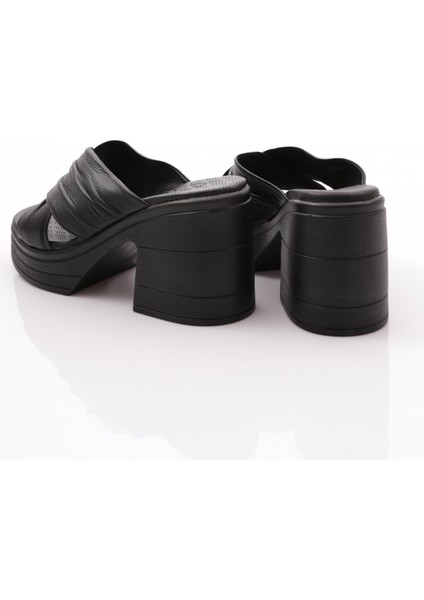 59 Kadin Topuklu Terlik modelleri