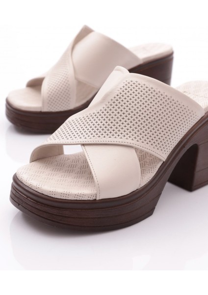 1006 Kadin Çapraz Şeritli Topuklu Terlik fırsatları