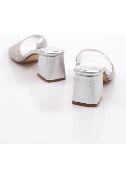 K1034 Kadin Kadeh Topuklu Taş Süslemeli Topuklu Terlik modelleri