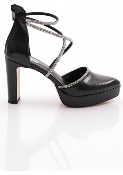 214 Kadin Önü Kapali Bileği Saran Topuklu Ayakkabi