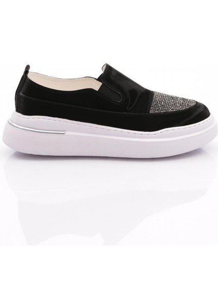 053 Kadin Önü Taşli Sneaker Ayakkabi