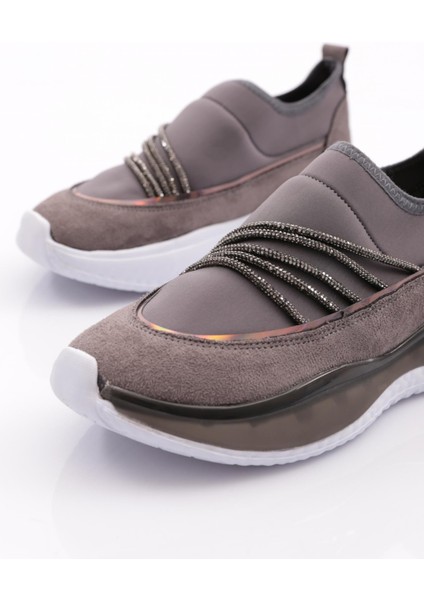 P5 Kadin Taş Ip Şeritli Spor Ayakkabi fırsatları