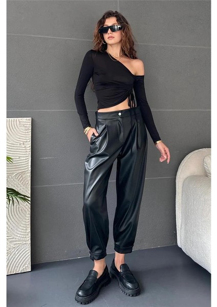 Kadın Tek Omuz Açık Büzgü Detaylı Uzun kol Crop bluz