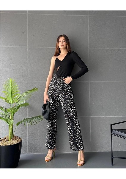 Kadın Tek Kol Tül Detaylı V Yaka Bodysuit Bluz