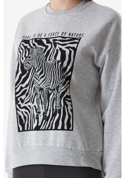 Zebra Baskılı Bisiklet Yaka Sweatshirt