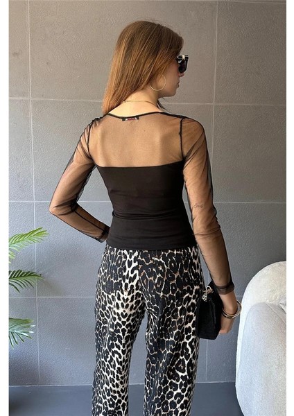 Kadın Kare Yaka Tül Detaylı Uzun Kollu Bluz