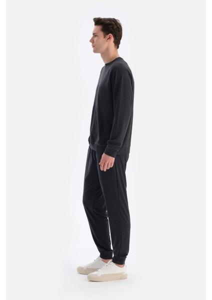 Füme Ribana Detaylı Bis Yaka Everfresh Sweatshırt modelleri