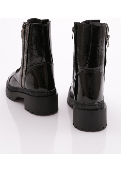 904023 Kadin Bot modelleri