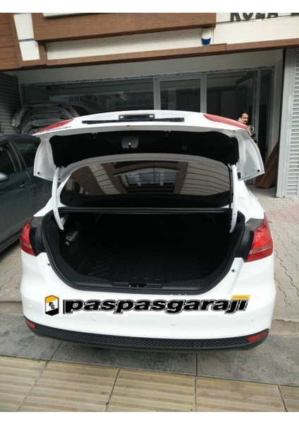 Ford Focus 3 Sedan Bagaj Havuzu, 2011-2018