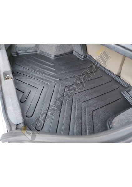 Mitsubishi Lancer Bagaj Havuzu 2001-2007 Arası