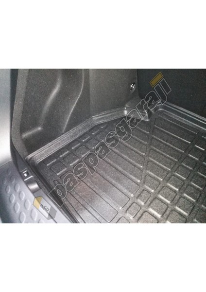 Toyota C-Hr Stepnesiz Bagaj Havuzu, 2016-2023 Arası fırsatları