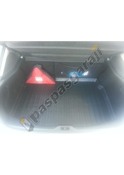 Renault Megane 3 Hb 2009-2015 Yılları Arası Bagaj Havuzu fiyatları