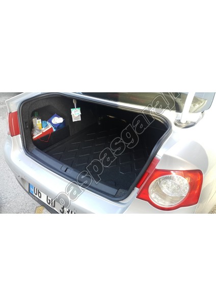 Volkswagen Passat B6 Sedan Bagaj Havuzu 2005-2010 Arası