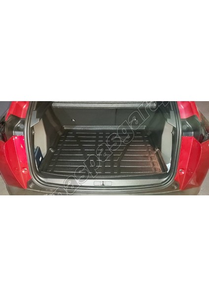 Peugeot 2008 Üst Bagaj Havuzu 2020-SONRASI