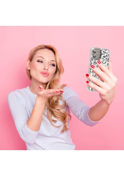 iPhone 16 Plus Uyumlu Ultra Lüx Gümüş Renkli Damla Taşlı Koruyucu Yapılı Özel Yapım Kılıf fiyatları