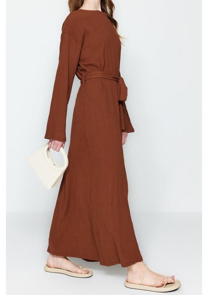 Yeni Regular Casual Günlük Crinkle Dokuma Bisiklet Yaka Uzun Kol A-Line Maxi Boy Tesettür Elbise fiyatları