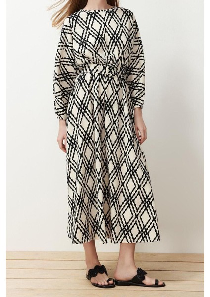 Yeni Regular Casual Günlük Crinkle Dokuma Bisiklet Yaka Uzun Kol Skater Maxi Boy Tesettür Elbise modelleri