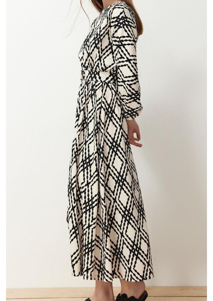 Yeni Regular Casual Günlük Crinkle Dokuma Bisiklet Yaka Uzun Kol Skater Maxi Boy Tesettür Elbise fırsatları