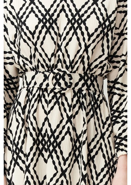 Yeni Regular Casual Günlük Crinkle Dokuma Bisiklet Yaka Uzun Kol Skater Maxi Boy Tesettür Elbise indirimleri