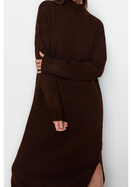 Yeni Oversize Casual Günlük Tek Plaka Triko Dik Yaka Uzun Kol Shift Midi Boy Elbise