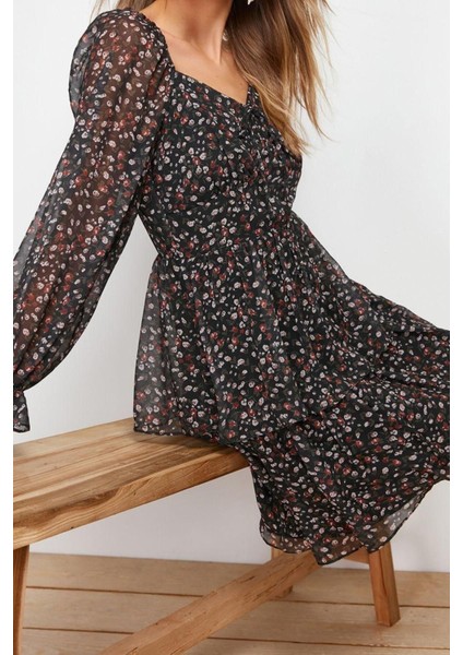 Yeni Regular Gündüz Gece Şifon Dokuma Kalp Yaka Uzun Kol Skater Mini Boy Elbise modelleri