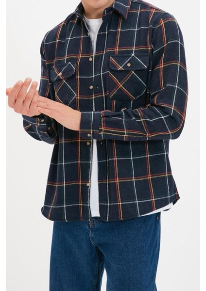Erkek Moda Uzun Kol Dokuma Lacivert Regular Fit Uzun Kollu Çift Cepli Kışlık Oduncu Kareli Gömlek