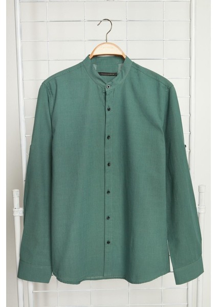 Erkek Moda Uzun Kol Dokuma Koyu Yeşil Slim Fit Basic Hakim Yaka Apoletli Pamuklu Gömlek