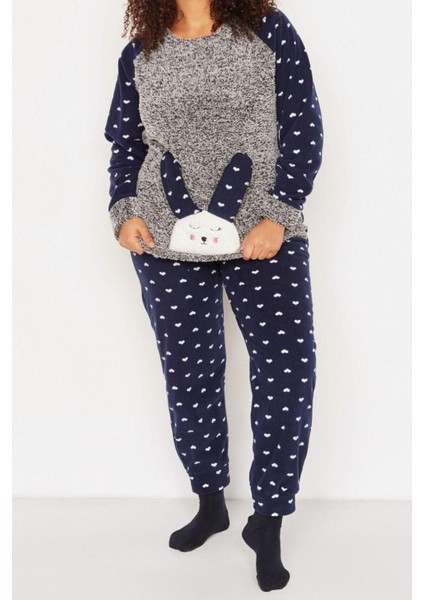 Büyük Beden Kadın Polyester Bisiklet Yaka Uzun Kol Wellsoft Pijama Takımı fiyatları